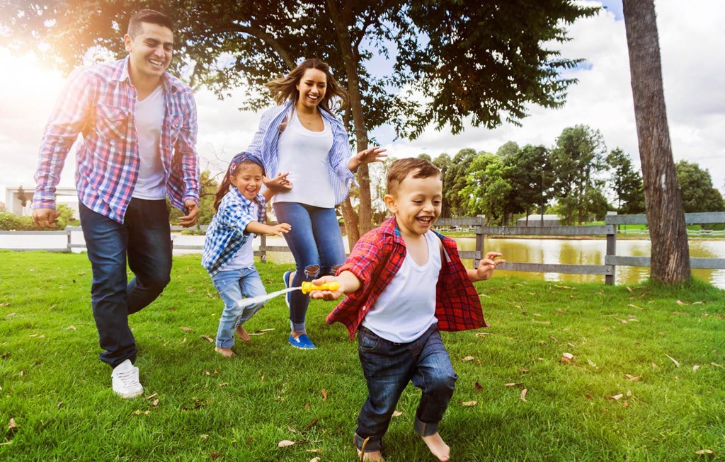 Magnolia Court_Family Playing 