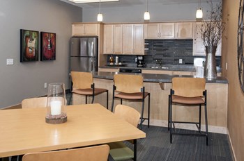 Maryland Park_Community Kitchen - Photo Gallery 6