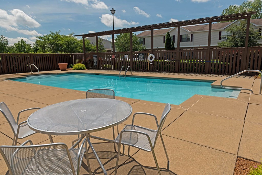 Pool Pool at MeadowView Townhomes, Ohio