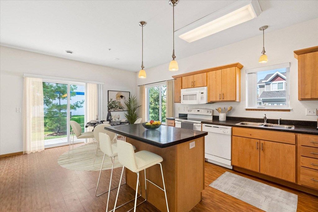 Medina Townhomes_Model Kitchen