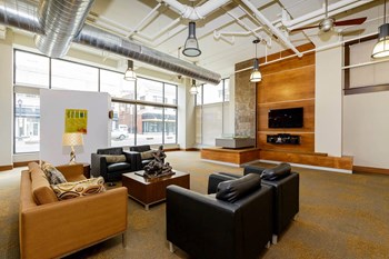 Community Room - Photo Gallery 4