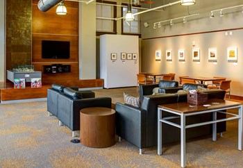 Community Room - Photo Gallery 5
