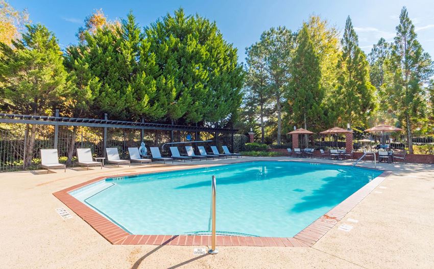 Mill Creek_Outdoor Pool - Photo Gallery