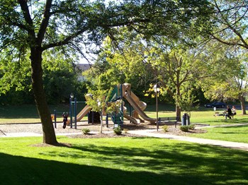 Mississippi View_Outdoor Playground - Photo Gallery 2