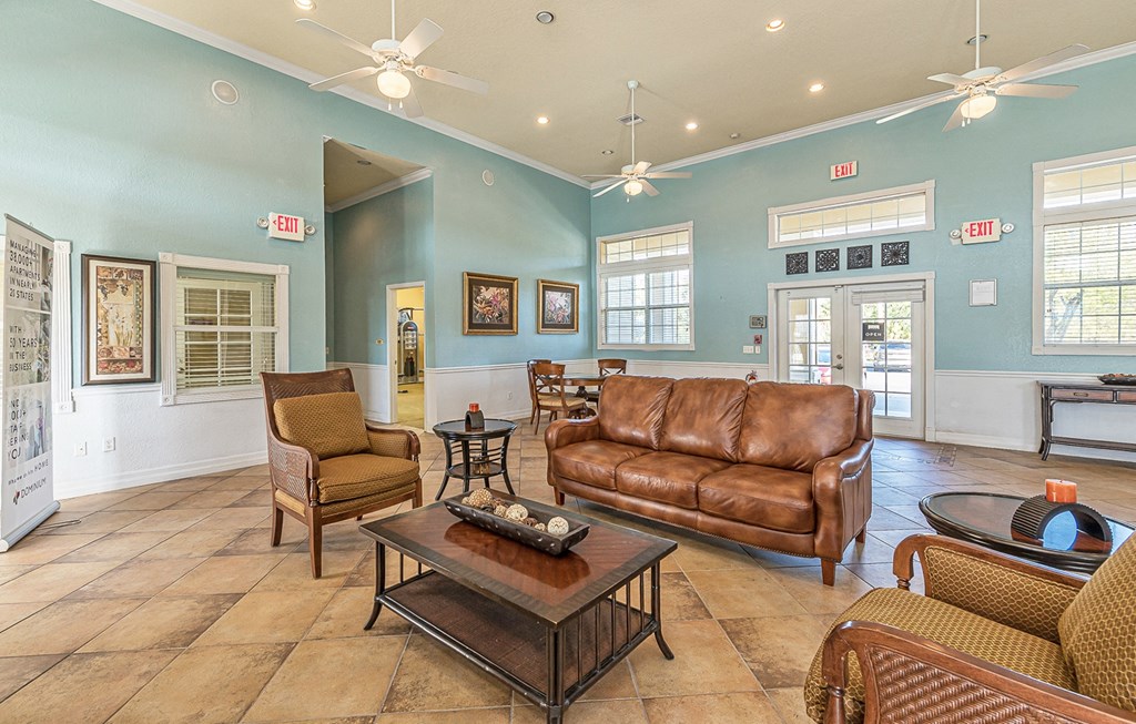 Dominium-Oak Meadows-Community Room