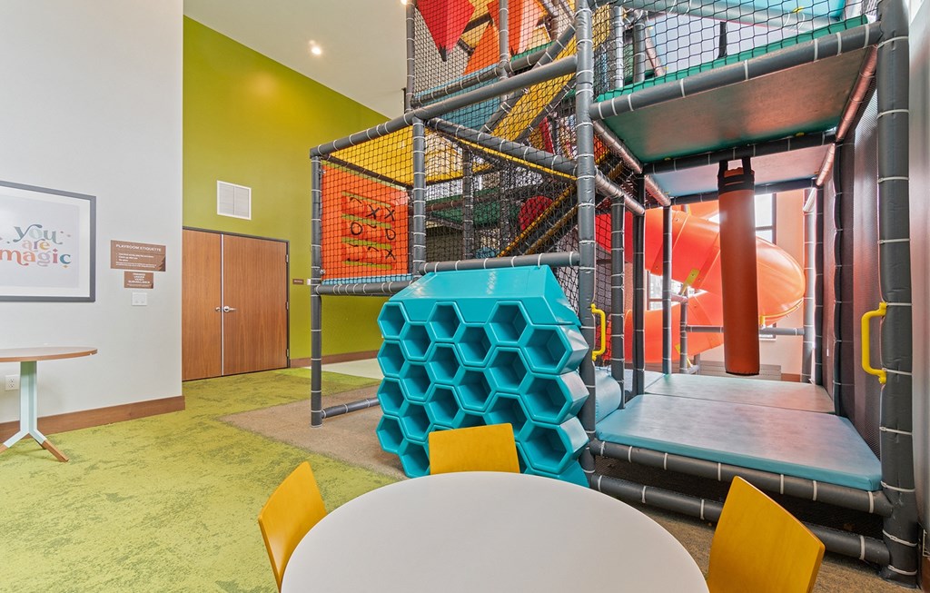 Dominium-Oasis at Twin Lakes-Indoor Playroom