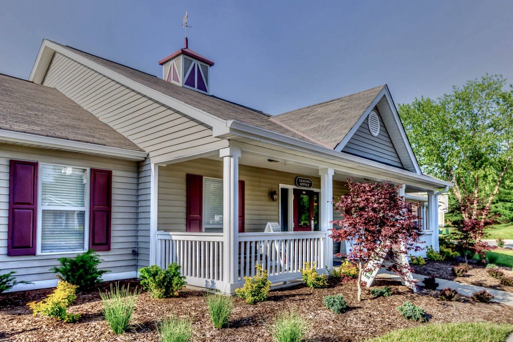 Leasing Office at Olive Branch Townhomes, Batavia, OH 45103