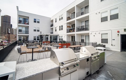 Dominium-Park Avenue West-Patio at Park Avenue West, Denver, CO