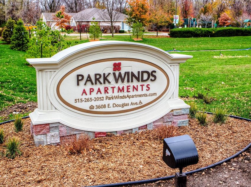 Park Winds_Monument - Photo Gallery 1