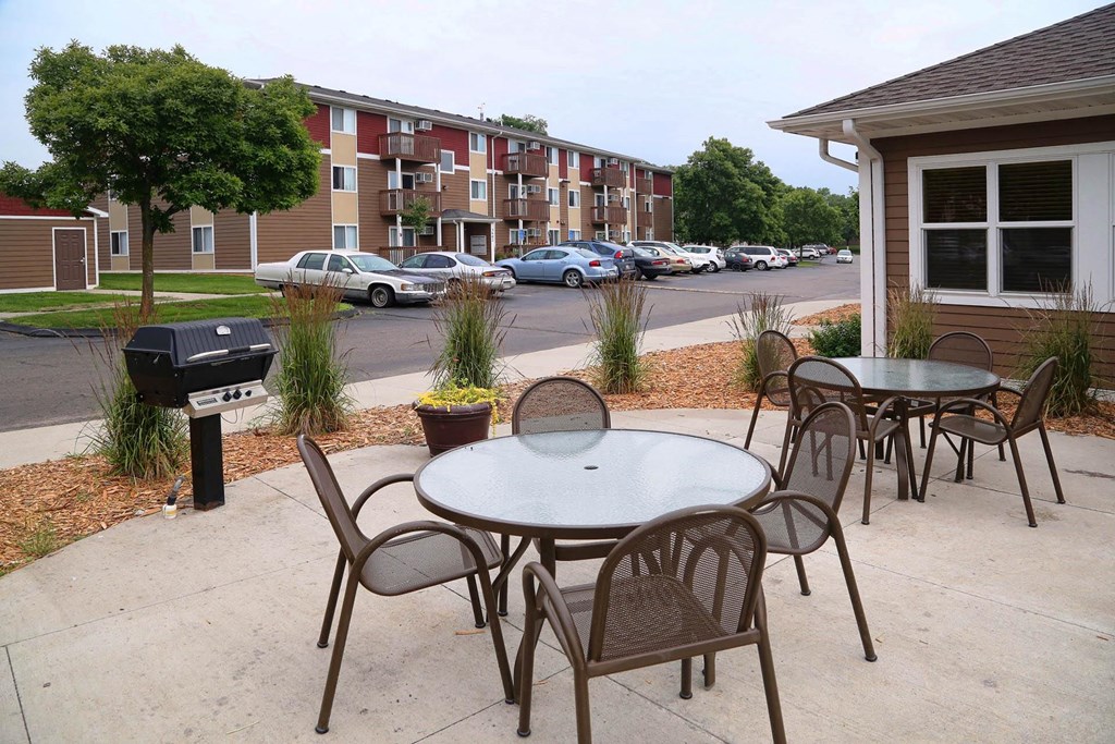 Park Winds_Model Patio