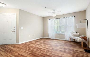 5900 Greens Road 2 Beds Apartment for Rent - Photo Gallery 1