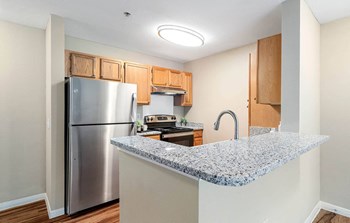 Pinewood_Model Kitchen - Photo Gallery 4