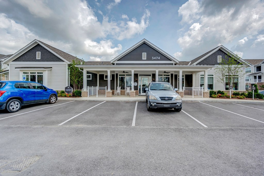 Preserve at Highland Ridge_Leasing Office