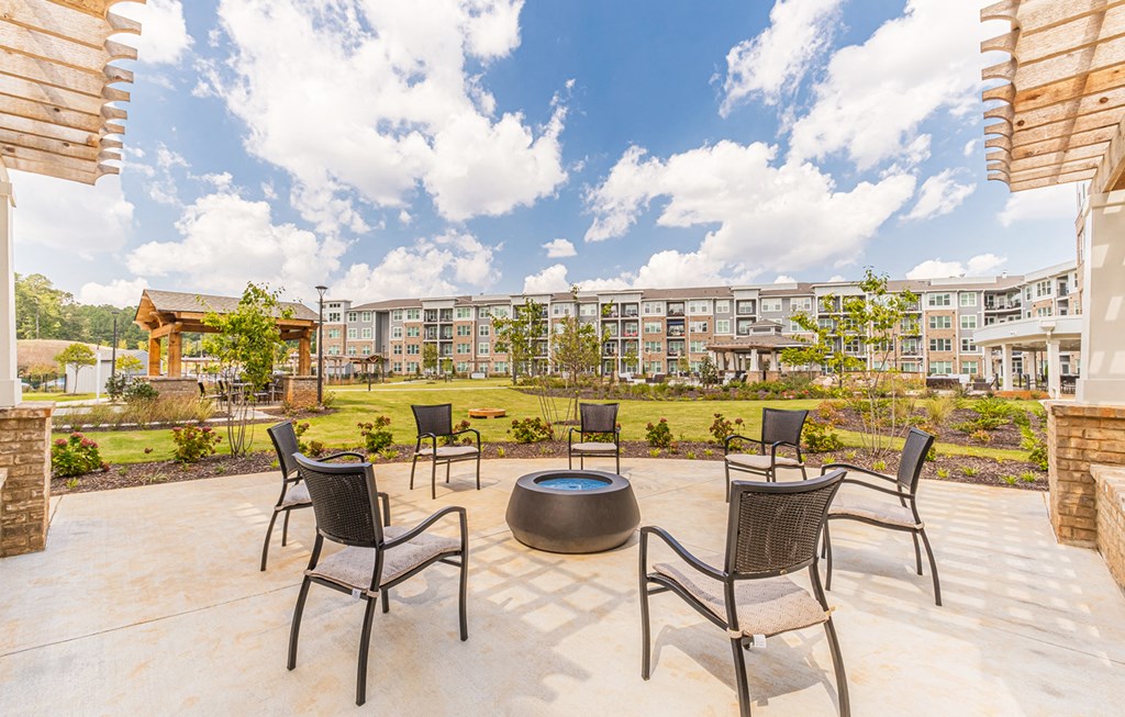 Dominium-Preserve at Peachtree Shoals-Fire Pit