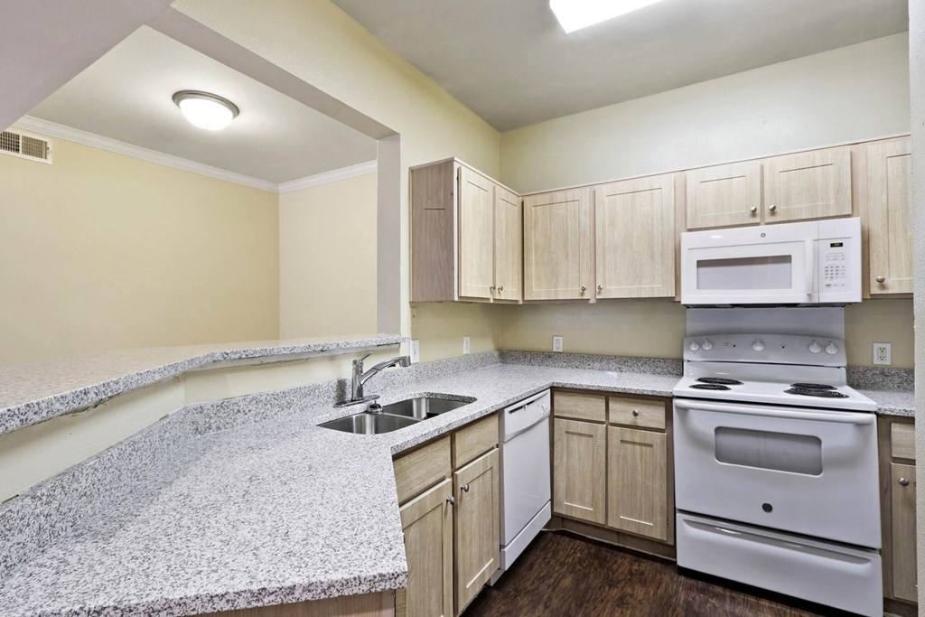 Quail Chase Apartments, 500 West Airtex Blvd., Houston, TX - RentCafe