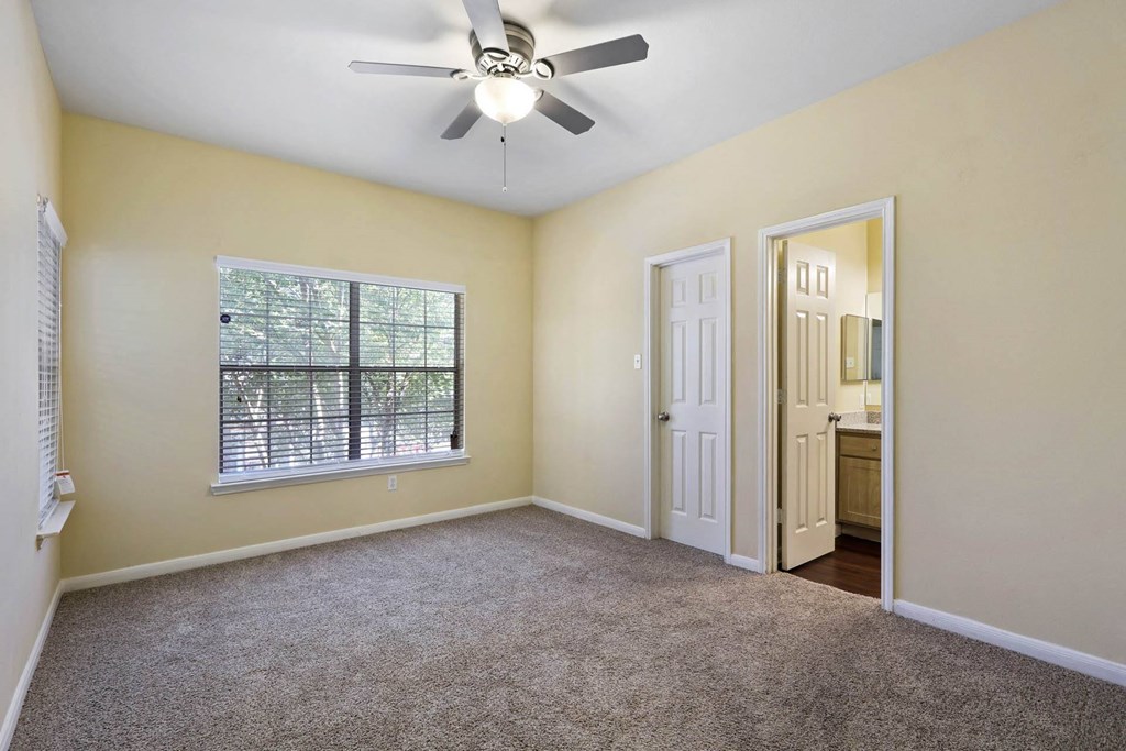 Quail Chase_Model Bedroom