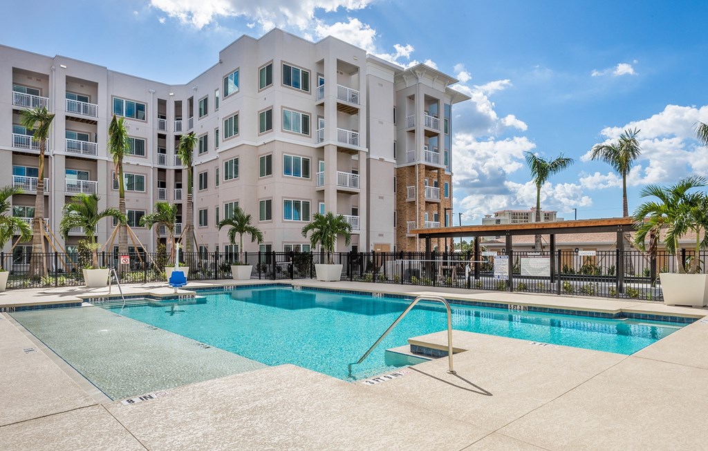 Dominium-Reef at Riviera-Pool