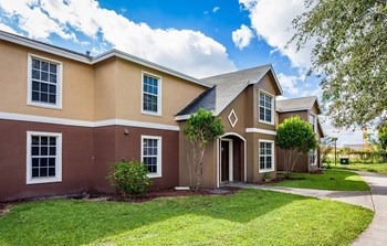 Regency Gardens_Exterior - Photo Gallery 3