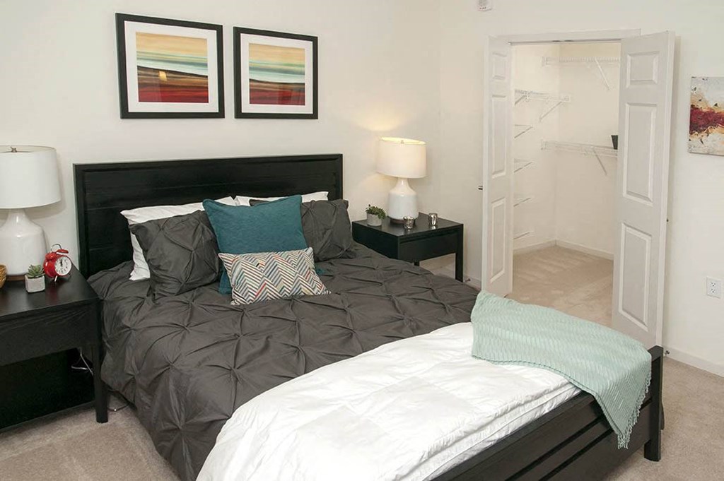 River North_Model Bedroom