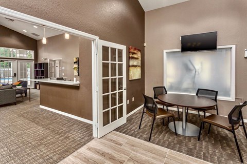 River Trace_Lobby