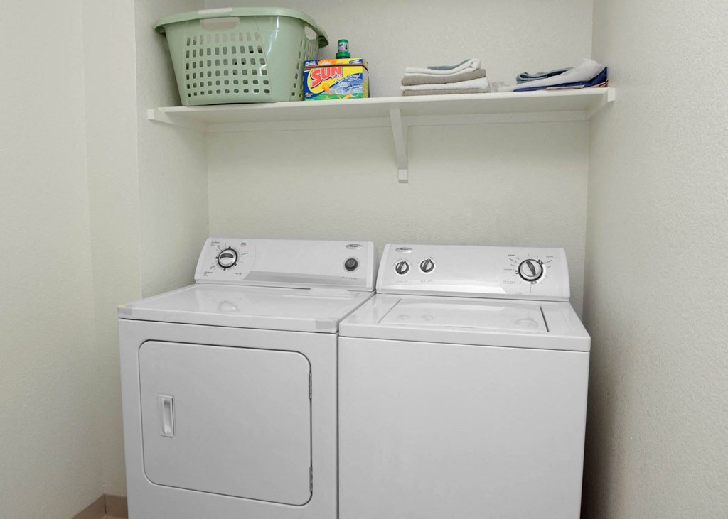 River Trace_ Washer & Dryer Area