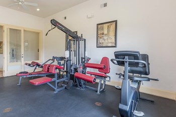 Sandy Creek_Fitness Center - Photo Gallery 4