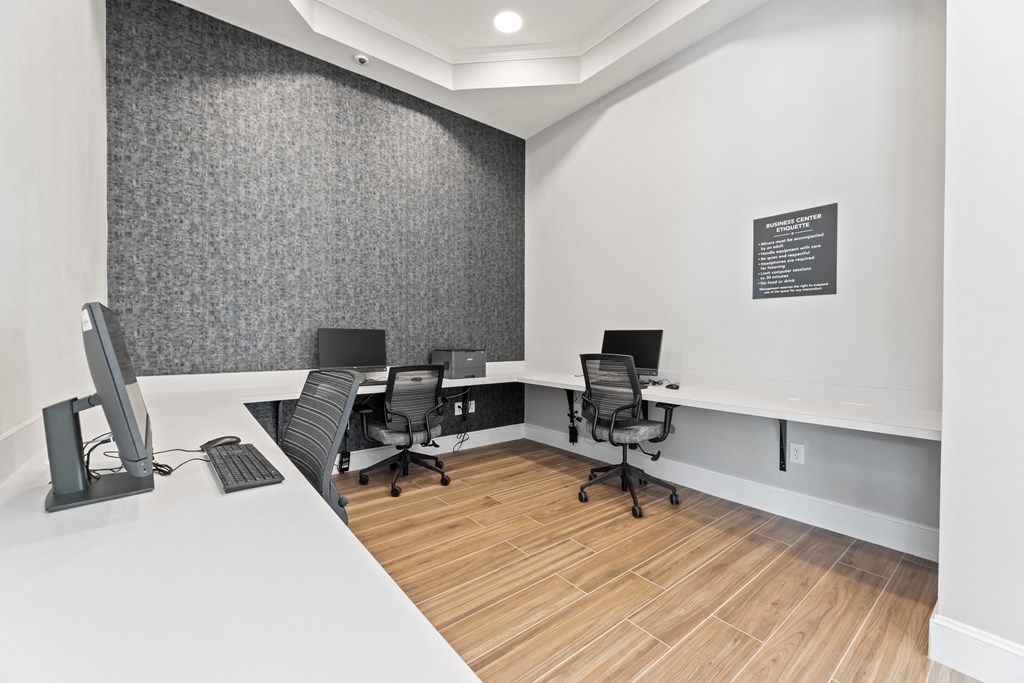 Dominium-SandyCreek-BusinessCenter at Sandy Creek Apartments, Texas