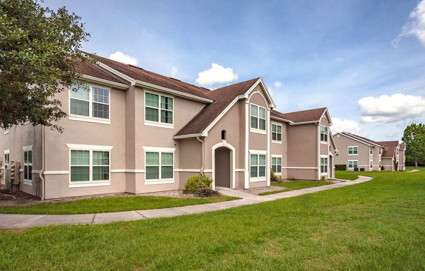 Sawyer Estates_Exterior - Photo Gallery