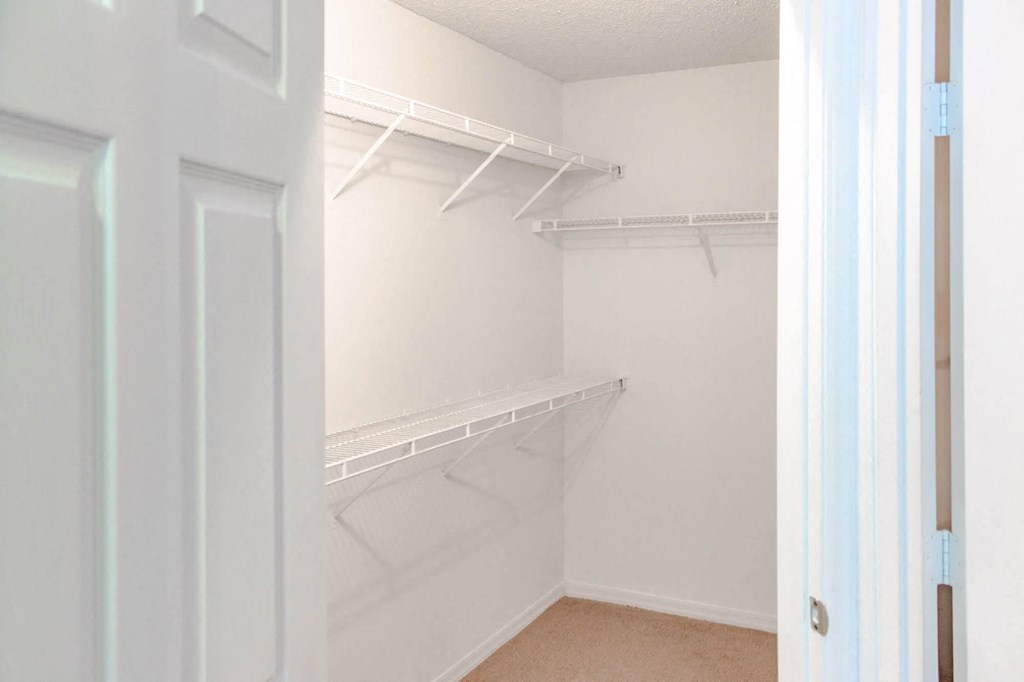Sawyer Estates_Closet