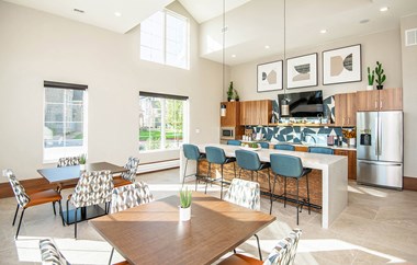 1915 E. Scharbauer Drive 1 Bed Apartment for Rent - Photo Gallery 5