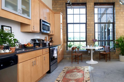 Schmidt Artist Lofts_Model Kitchen