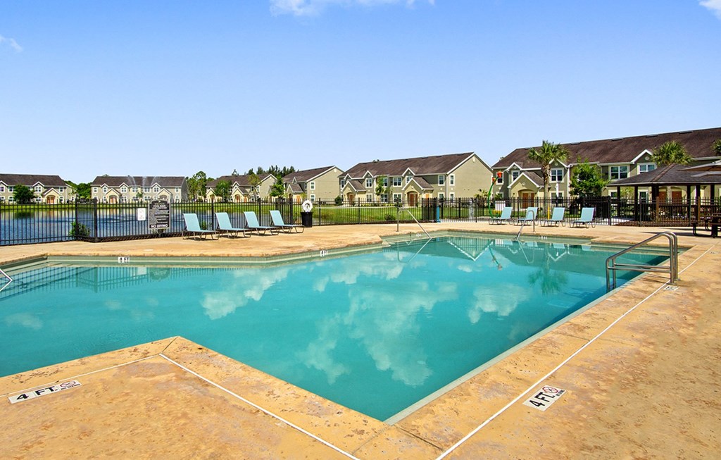 Seven Palms_Outdoor Pool