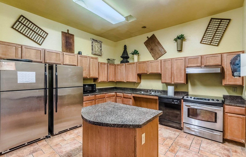 Signature at Southern Oaks_Community Kitchen