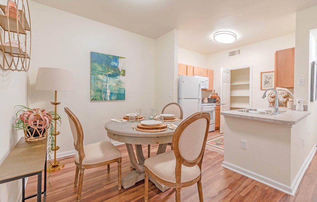 Signature at Southern Oaks_Staged Kitchen