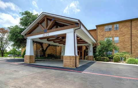 Silver Gardens_Property Exterior