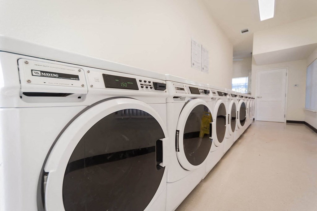 Silver Glen_Laundry Room