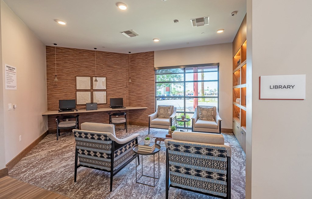 Dominium-Solstice of Mesa-Business Center