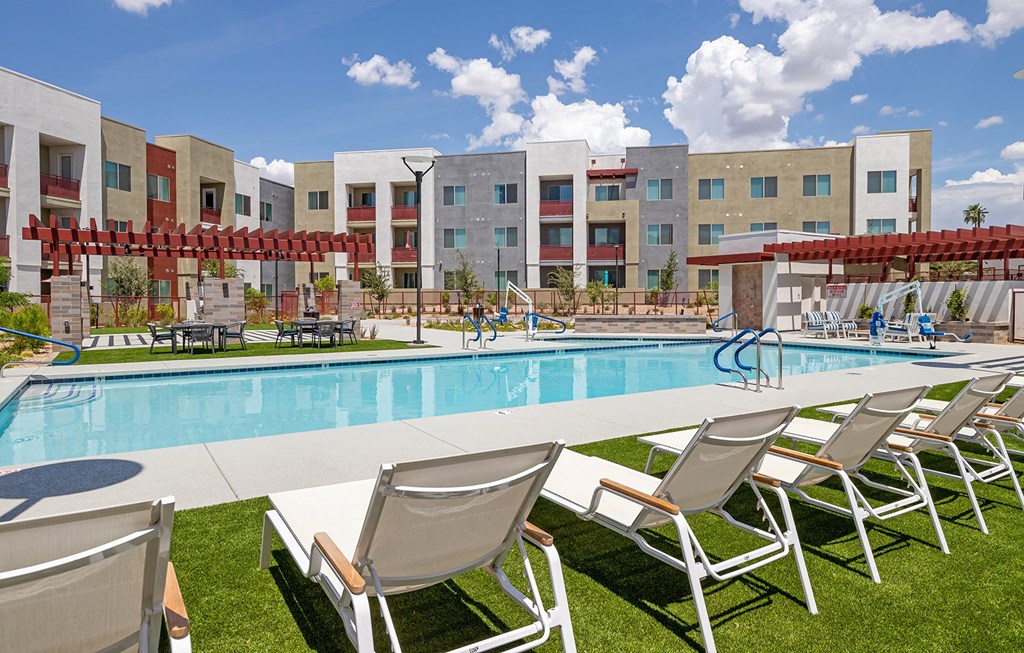 Dominium-Solstice of Mesa-Pool