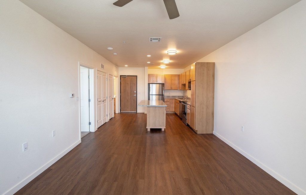 Dominium-Solstice of Mesa-Apt Overview