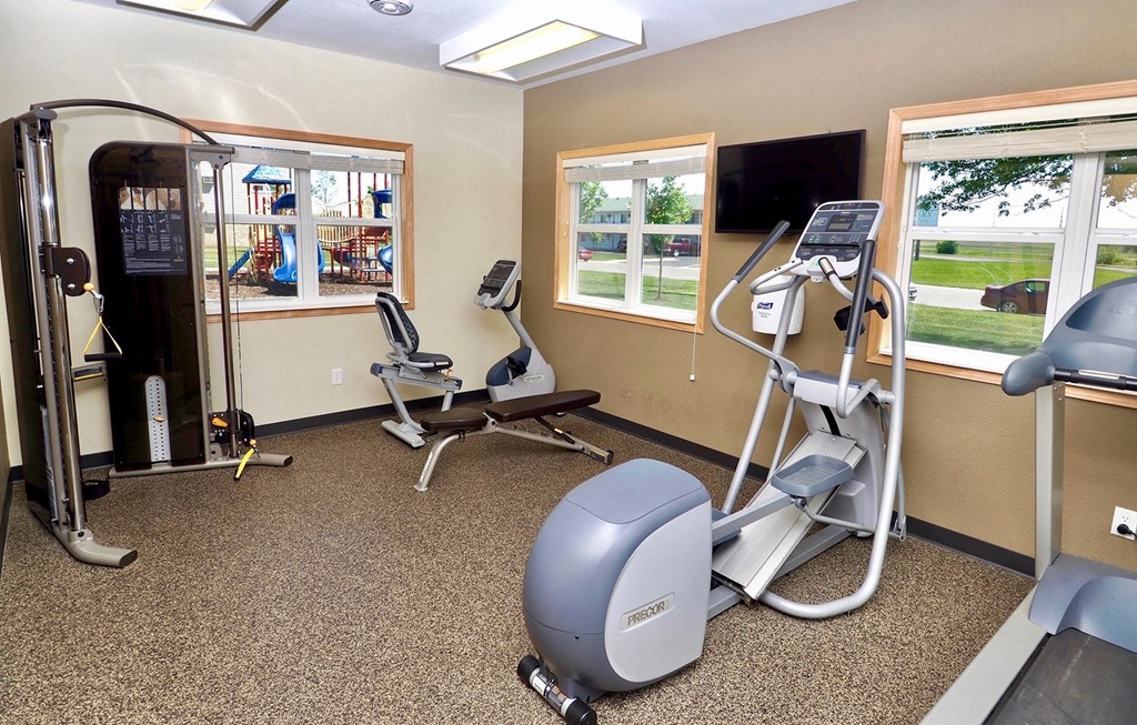 Dominium-Somerset Properties-Fitness Center