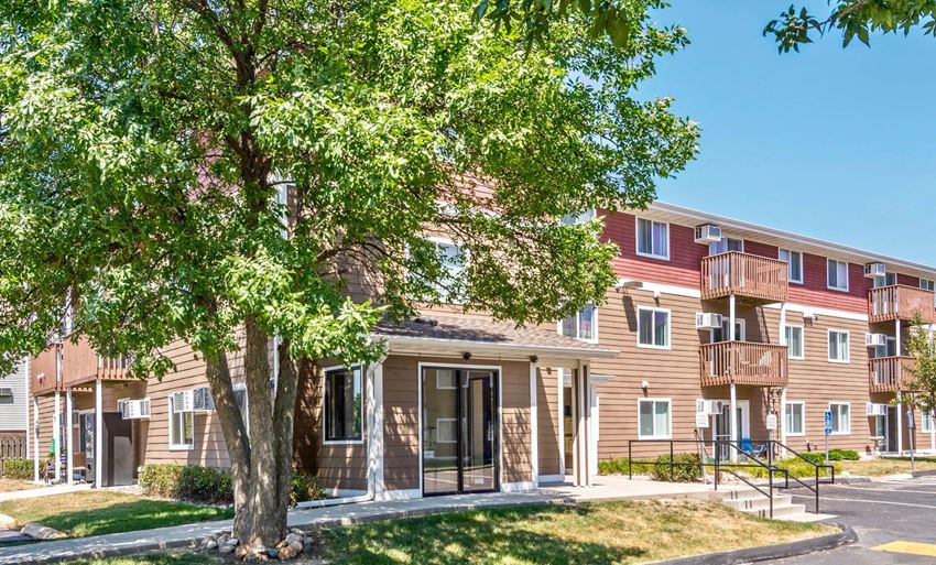 Southwinds_Property Exterior - Photo Gallery