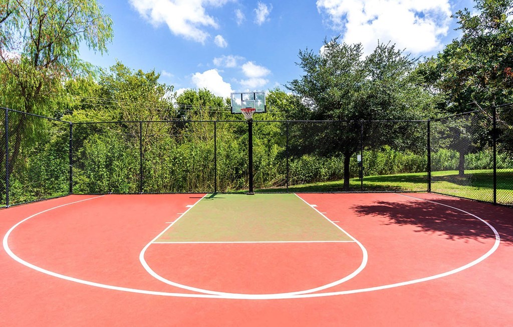 Outdoor Basketball Court at Stoneridge Apartments, Pflugerville Texas