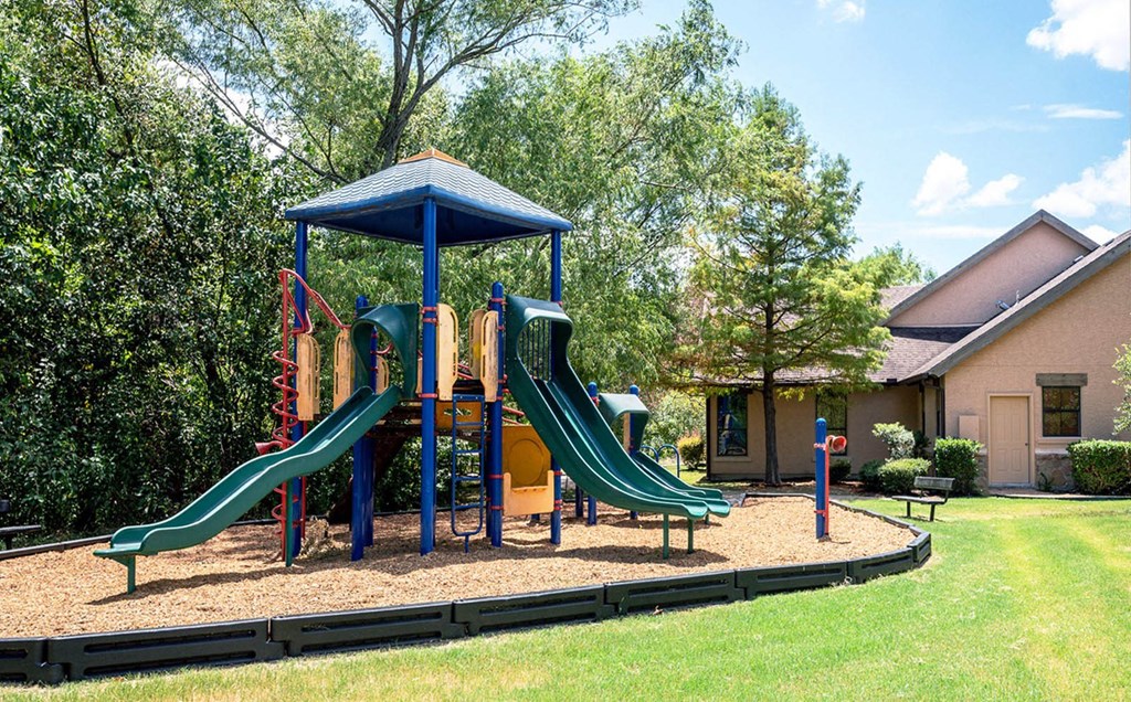Playground at Stoneridge Apartments, Pflugerville, TX