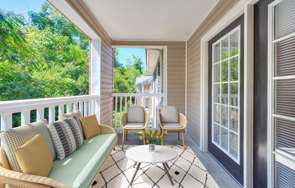 Dominium-Swiss View-Balcony