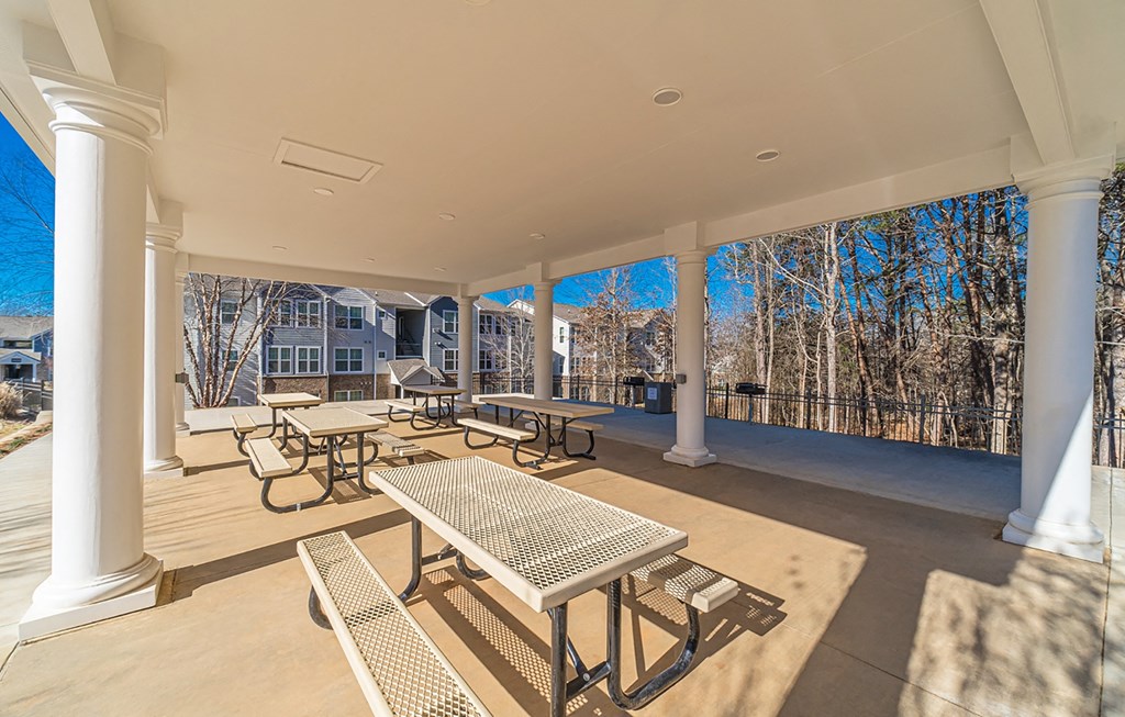 Dominium-Sycamore Ridge-Picnic Area