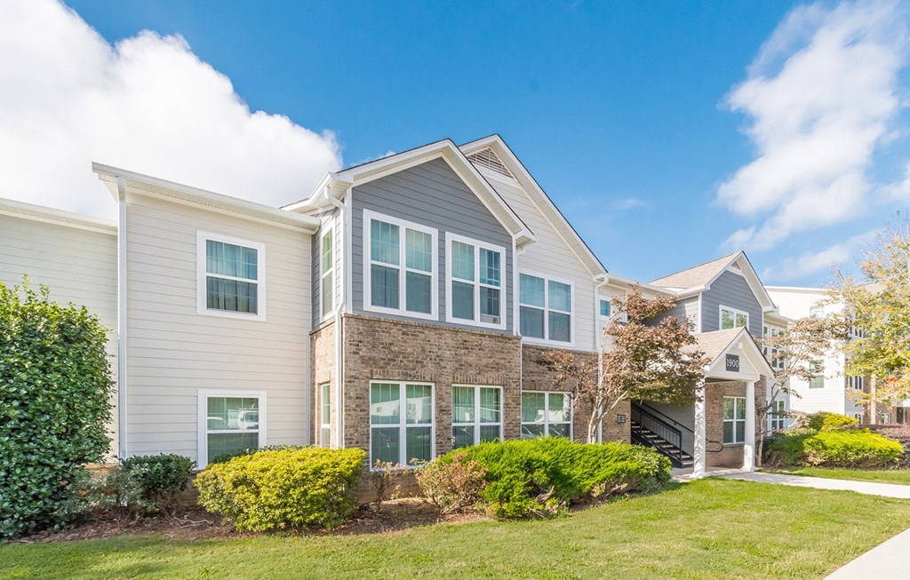 Dominium-Sycamore Ridge-Exterior