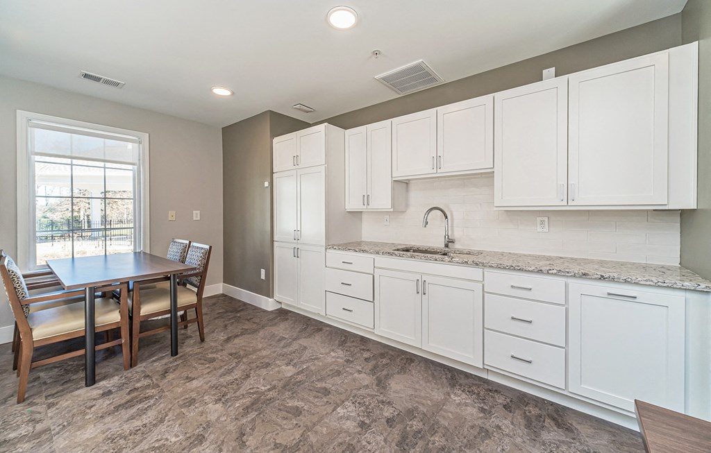 Dominium-Sycamore Ridge-Activity Center