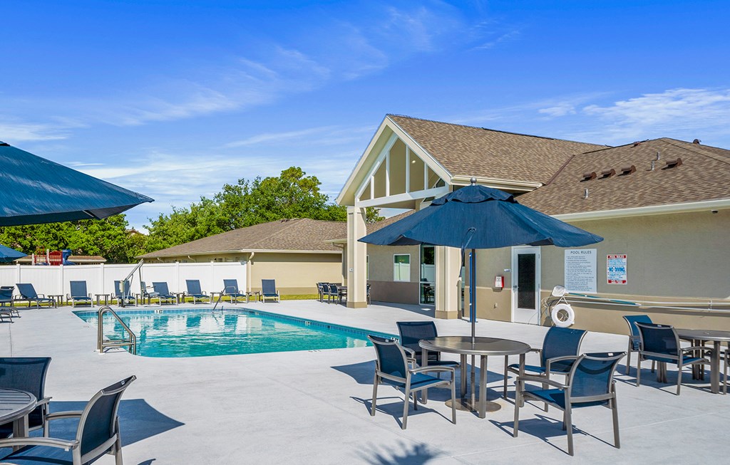 Dominium-Taylor Pointe-Pool