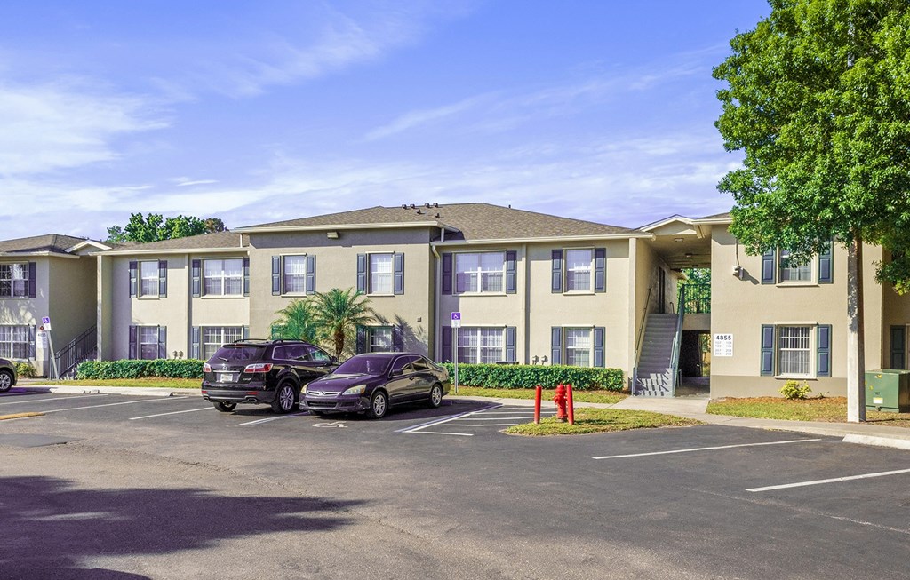 Dominium-Taylor Pointe-Exterior