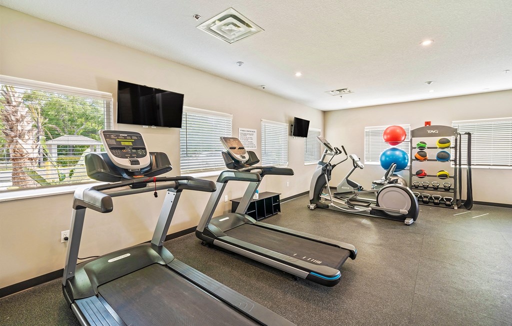 Dominium-Taylor Pointe-Fitness Center